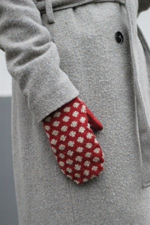 072 WOMEN'S POLKA DOT MITTS ENG PDF